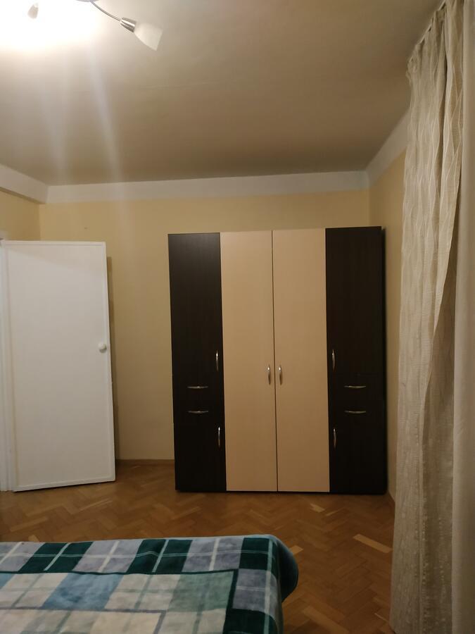 Дворец Украина Двухкомнатная Kiev Exteriör bild